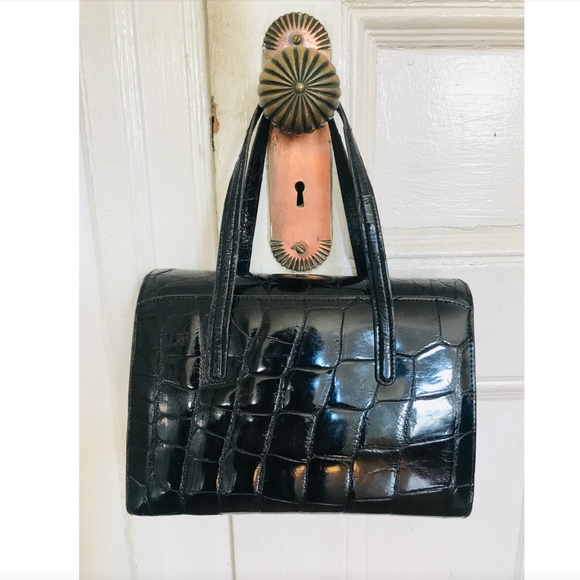 Vintage Crocodile Handbag - Picture 2 of 5
